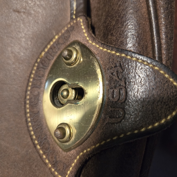 Dooney and Bourke VINTAGE leather purse - Picture 2 of 8